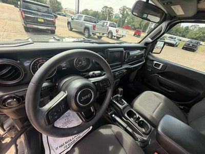 2023 Jeep Wrangler 4-Door Sport Altitude 4x4