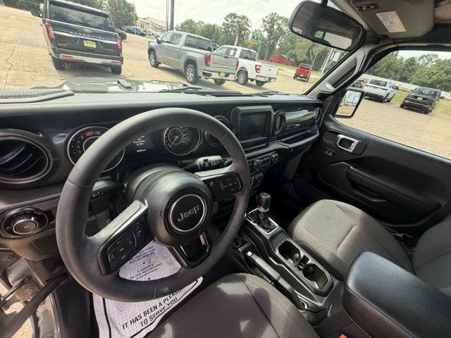2023 Jeep Wrangler 4-Door Sport Altitude 4x4