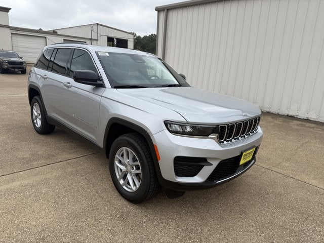 2025 Jeep Grand Cherokee GRAND CHEROKEE LAREDO X 4X2