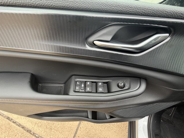 2025 Jeep Grand Cherokee GRAND CHEROKEE LAREDO X 4X2