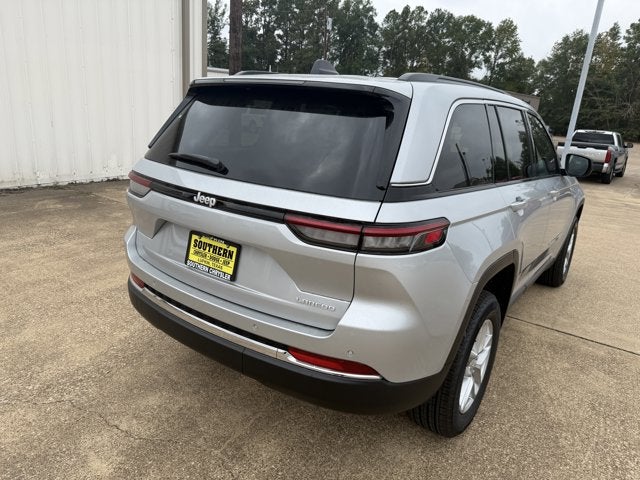 2025 Jeep Grand Cherokee GRAND CHEROKEE LAREDO X 4X2