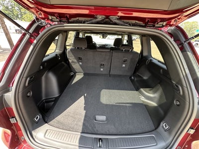 2025 Jeep Grand Cherokee GRAND CHEROKEE LAREDO X 4X2