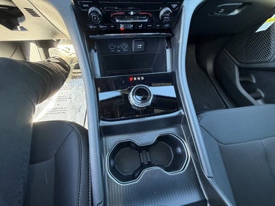 2025 Jeep Grand Cherokee GRAND CHEROKEE LAREDO X 4X2