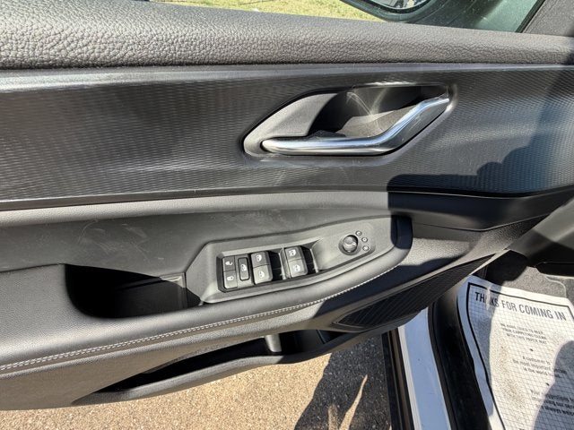 2025 Jeep Grand Cherokee GRAND CHEROKEE LAREDO X 4X2