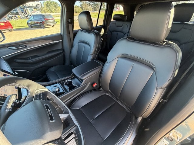 2026 Jeep Grand Cherokee GRAND CHEROKEE LIMITED 4X2