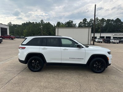 2024 Jeep Grand Cherokee Altitude 4x4