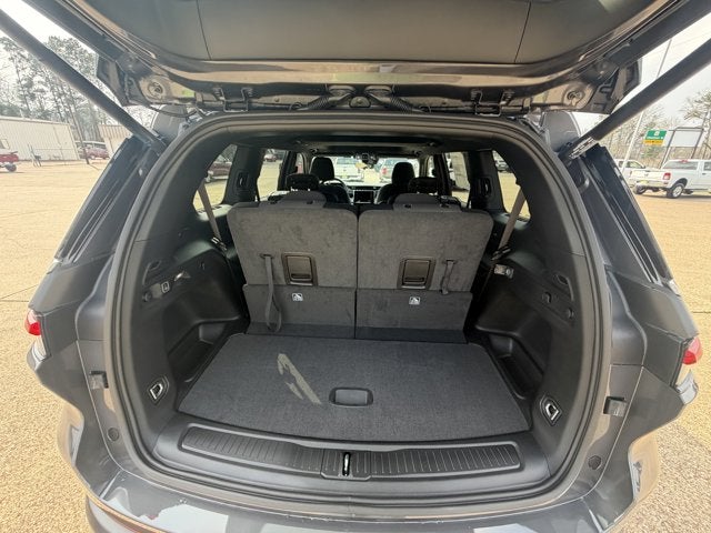 2026 Jeep Grand Cherokee GRAND CHEROKEE L LAREDO X 4X2