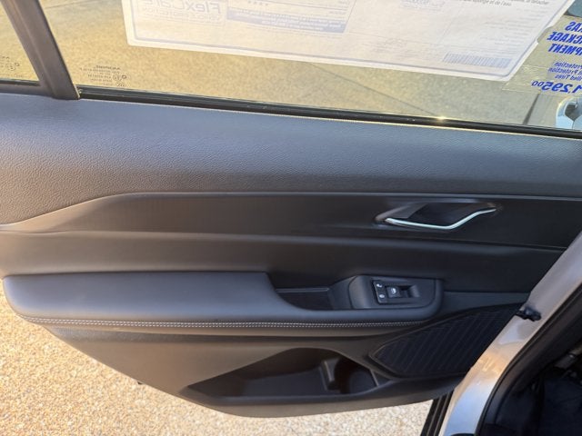 2025 Jeep Grand Cherokee GRAND CHEROKEE L LAREDO X 4X2