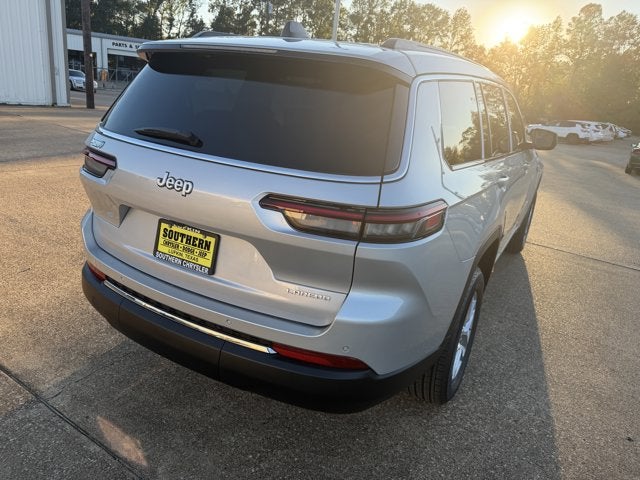 2025 Jeep Grand Cherokee GRAND CHEROKEE L LAREDO X 4X2