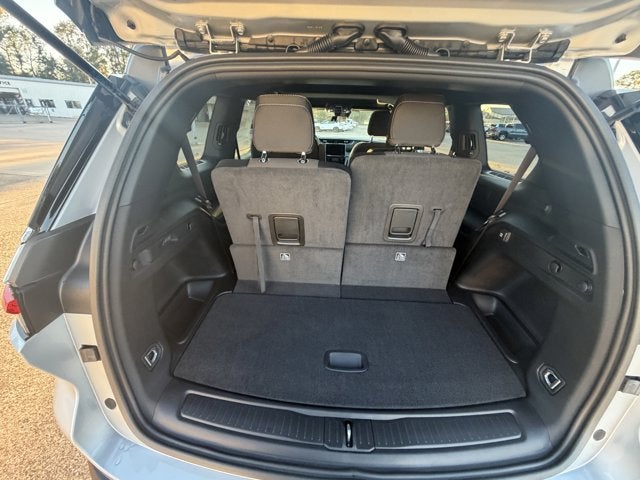 2025 Jeep Grand Cherokee GRAND CHEROKEE L LAREDO X 4X2