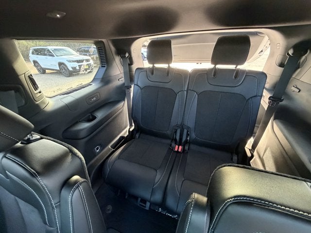 2025 Jeep Grand Cherokee GRAND CHEROKEE L ALTITUDE X 4X2