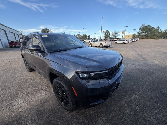 2025 Jeep Grand Cherokee GRAND CHEROKEE L ALTITUDE X 4X2