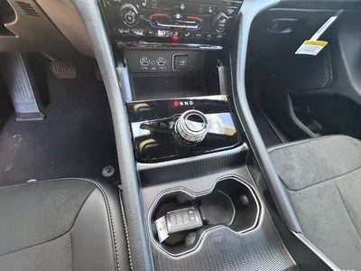 2025 Jeep Grand Cherokee GRAND CHEROKEE L ALTITUDE X 4X2