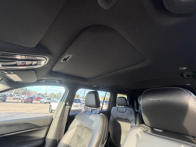 2025 Jeep Grand Cherokee GRAND CHEROKEE L ALTITUDE X 4X2