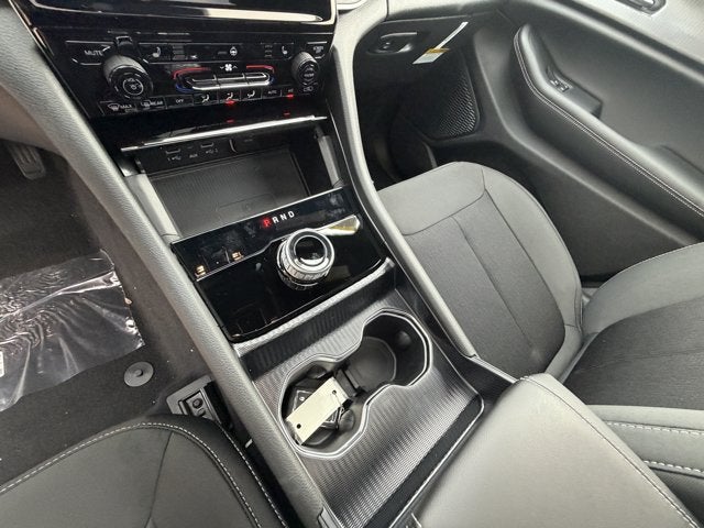 2027 Jeep Grand Cherokee GRAND CHEROKEE L LAREDO X 4X2