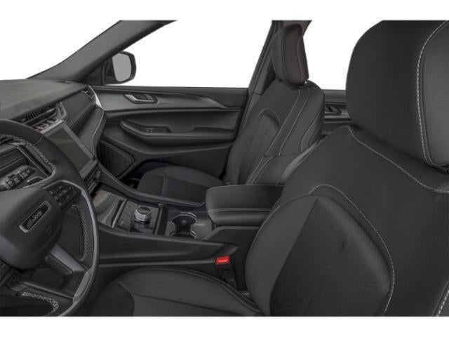 2025 Jeep Grand Cherokee L Altitude X 4x2
