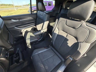 2025 Jeep Grand Cherokee GRAND CHEROKEE L ALTITUDE X 4X2