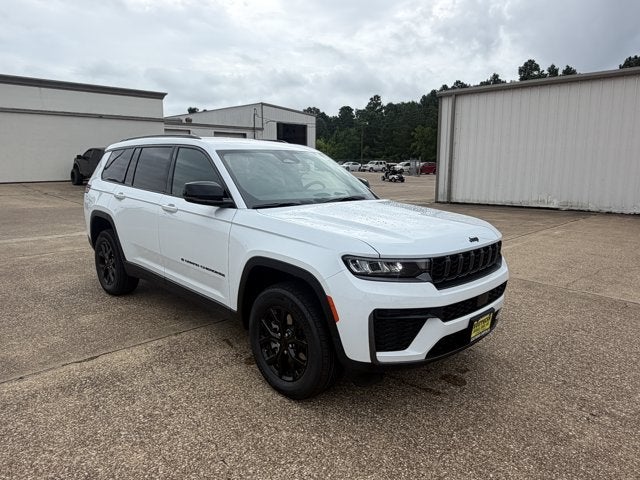 2026 Jeep Grand Cherokee GRAND CHEROKEE L LAREDO ALTITUDE 4X2
