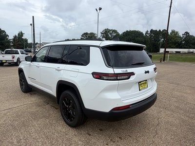 2026 Jeep Grand Cherokee GRAND CHEROKEE L LAREDO ALTITUDE 4X2