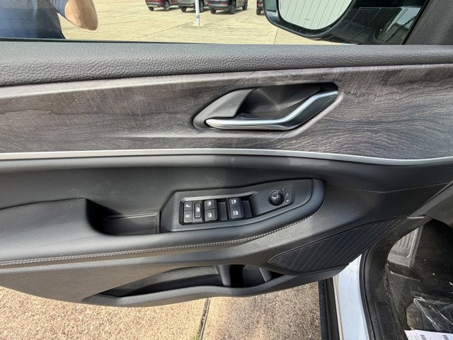 2026 Jeep Grand Cherokee GRAND CHEROKEE L LAREDO ALTITUDE 4X2