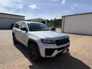 2026 Jeep Grand Cherokee GRAND CHEROKEE L LAREDO ALTITUDE 4X2