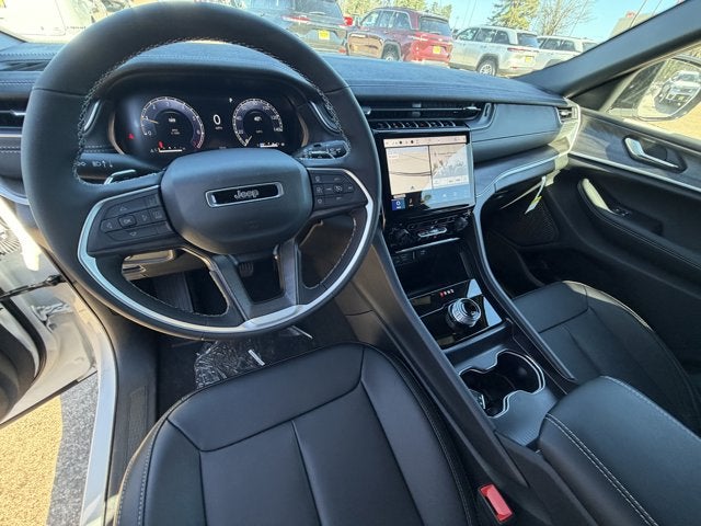 2025 Jeep Grand Cherokee GRAND CHEROKEE L LIMITED 4X2