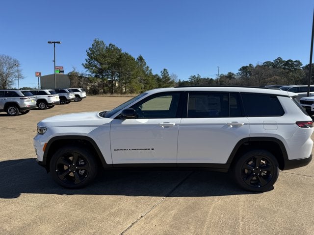 2025 Jeep Grand Cherokee GRAND CHEROKEE L LIMITED 4X2