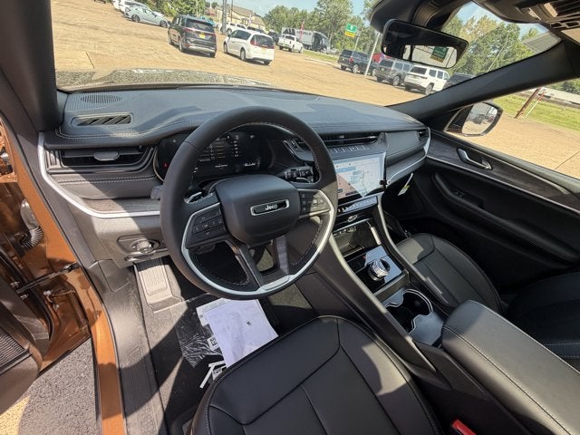 2026 Jeep Grand Cherokee GRAND CHEROKEE L LIMITED 4X2
