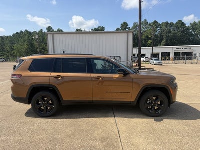 2026 Jeep Grand Cherokee GRAND CHEROKEE L LIMITED 4X2