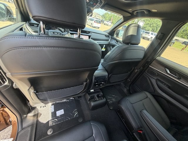 2026 Jeep Grand Cherokee GRAND CHEROKEE L LIMITED 4X2
