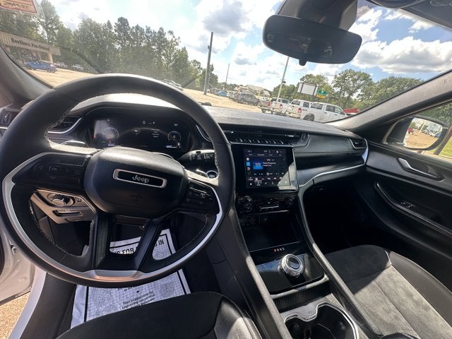 2024 Jeep Grand Cherokee L Altitude 4x4