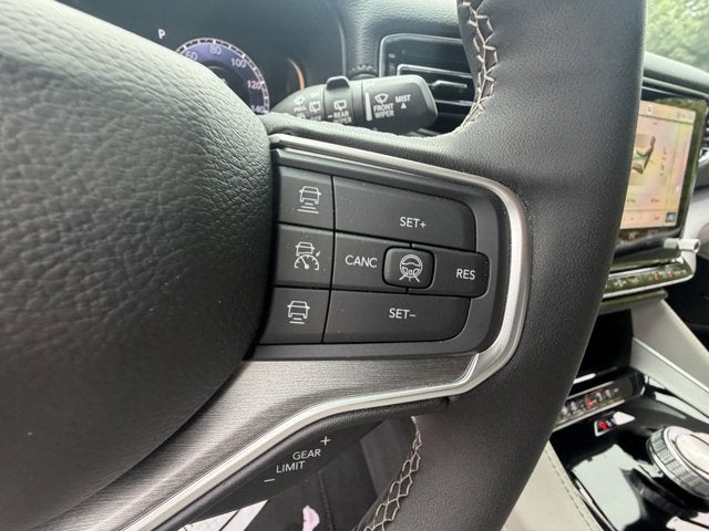 2026 Jeep Grand Wagoneer L 4x2