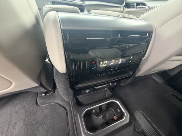 2026 Jeep Grand Wagoneer L 4x2