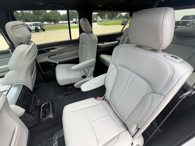 2026 Jeep Grand Wagoneer GRAND WAGONEER L 4X2