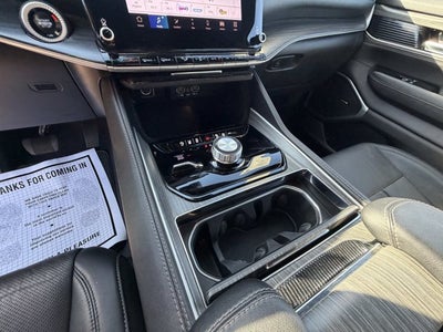 2024 Jeep Wagoneer L Series II 4x4