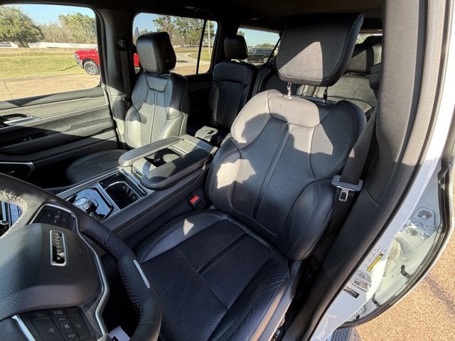 2024 Jeep Wagoneer L Series II 4x4