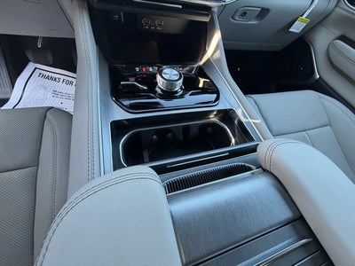 2025 Jeep Wagoneer WAGONEER L SERIES II 4X4