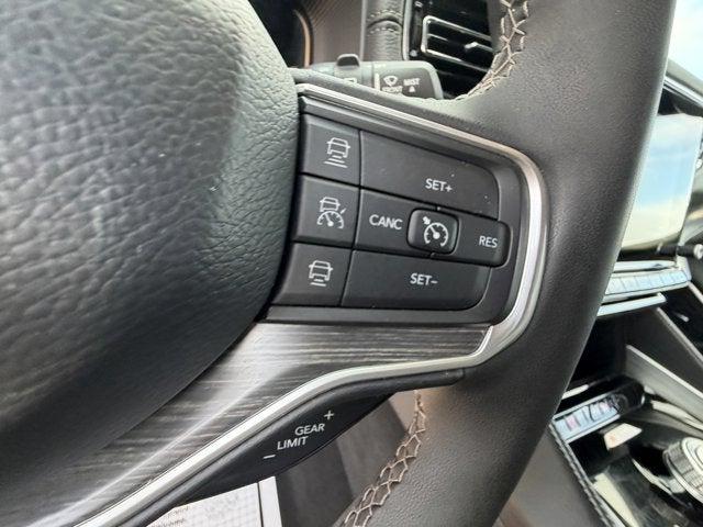 2024 Jeep Wagoneer Series II 4x2