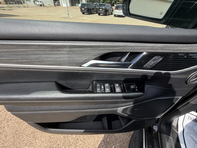 2024 Jeep Wagoneer Series II 4x2