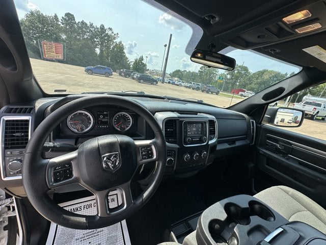 2024 RAM 1500 Classic Warlock Crew Cab 4x2 5'7' Box