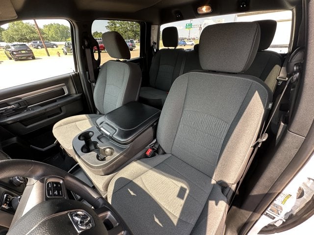 2024 RAM 1500 Classic Warlock Crew Cab 4x2 5'7' Box