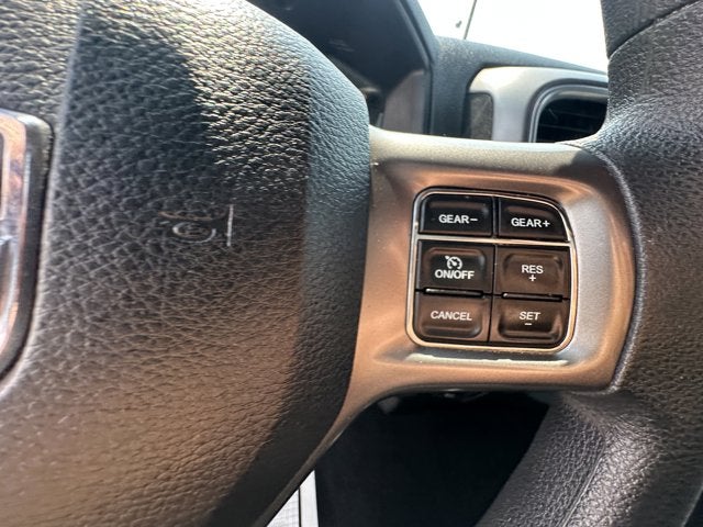 2024 RAM 1500 Classic Warlock Crew Cab 4x2 5'7' Box