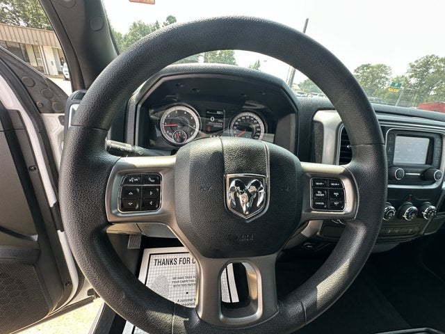 2024 RAM 1500 Classic Warlock Crew Cab 4x2 5'7' Box