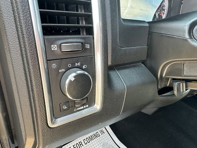 2024 RAM 1500 Classic Warlock Crew Cab 4x2 5'7' Box