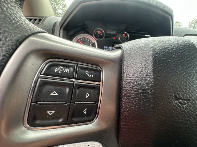 2023 RAM 1500 Classic SLT Crew Cab 4x4 5'7' Box