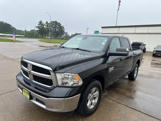 2023 RAM 1500 Classic SLT Crew Cab 4x4 5'7' Box