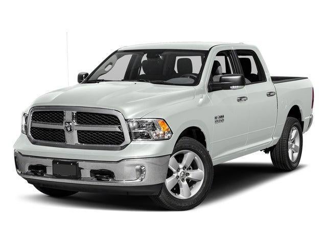 2017 RAM 1500 Lone Star Silver Crew Cab 4x4 5'7' Box