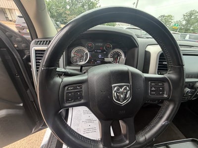 2017 RAM 1500 Lone Star Crew Cab 4x4 5'7' Box