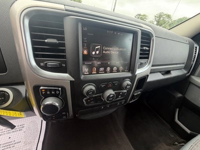 2017 RAM 1500 Lone Star Crew Cab 4x4 5'7' Box