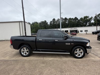 2017 RAM 1500 Lone Star Crew Cab 4x4 5'7' Box